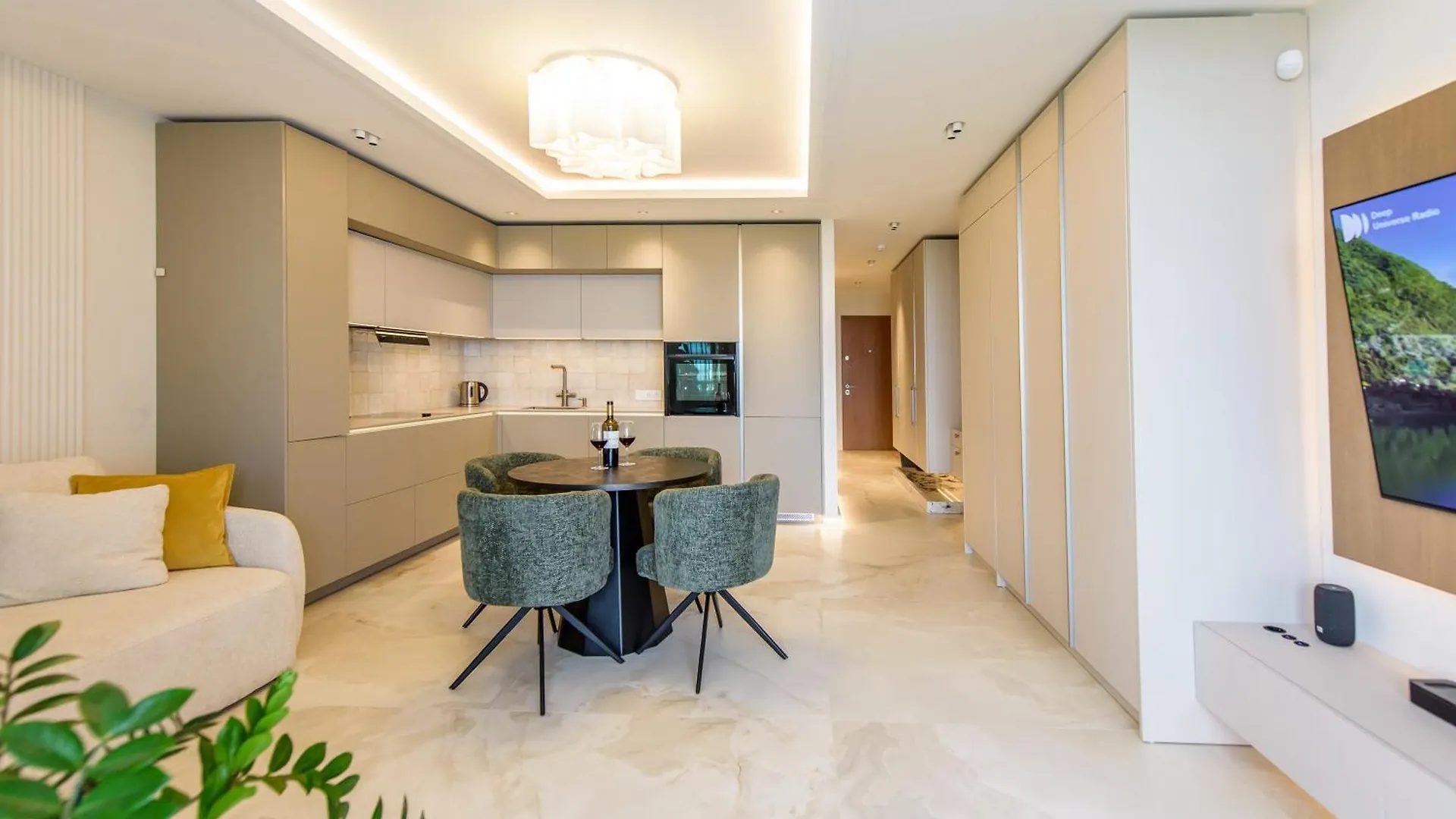 Playa Miraflores Luxury Beachfront Apartment Sitio de Calahonda 0*,  Spanien